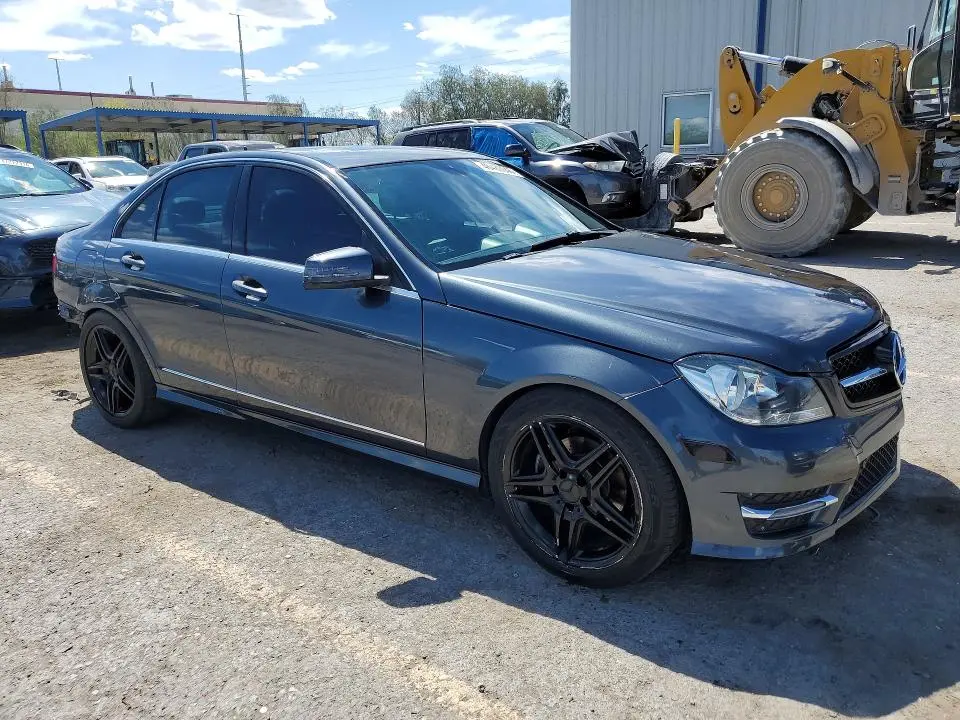 2013 MERCEDES-BENZ C 250  