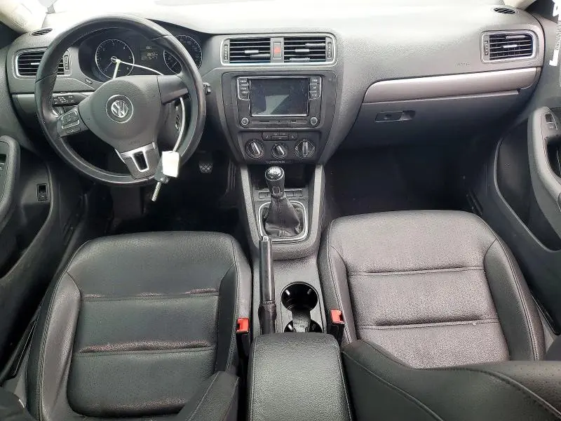 2013 VOLKSWAGEN JETTA TDI  