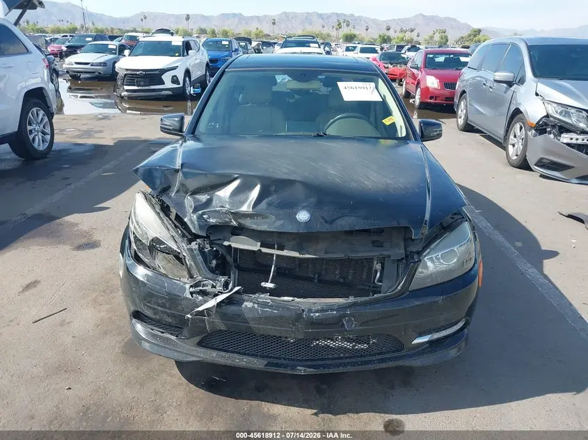 2011 MERCEDES-BENZ C 300 LUXURY 4MATIC/SPORT 4MATIC