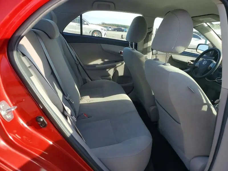 2013 TOYOTA COROLLA BASE  