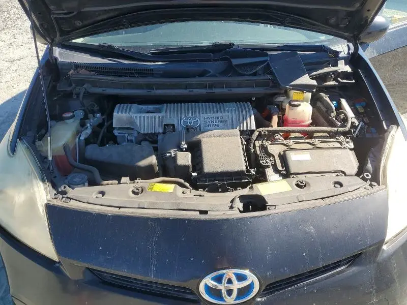 2014 TOYOTA PRIUS THREE  