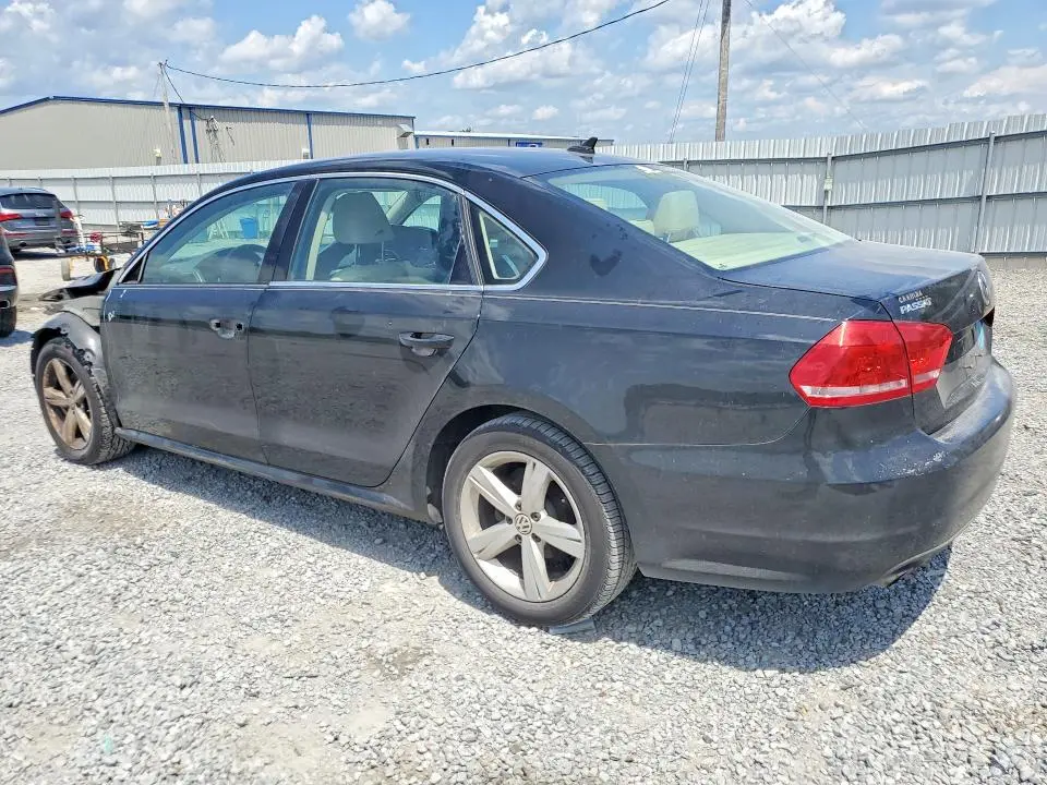 2013 VOLKSWAGEN PASSAT SE  