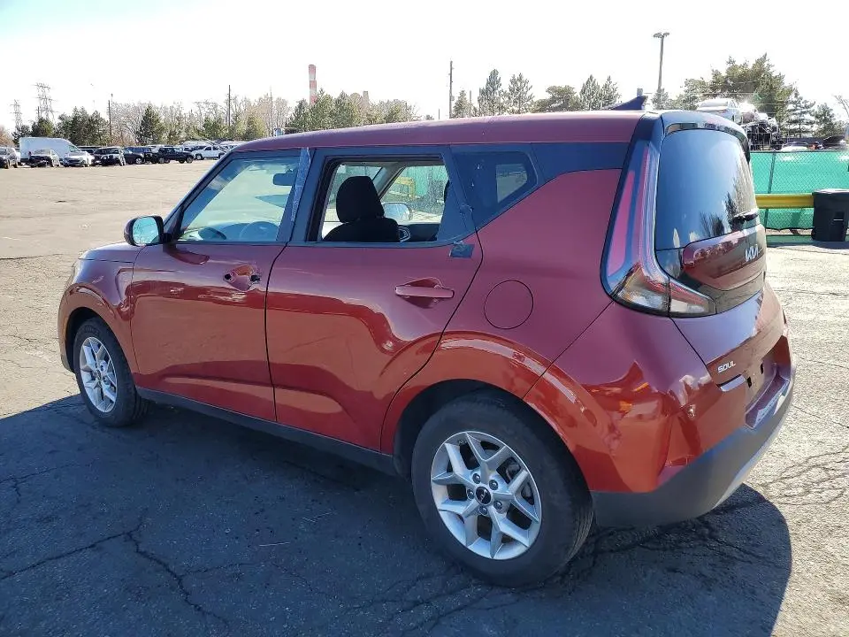2024 KIA SOUL LX, S  