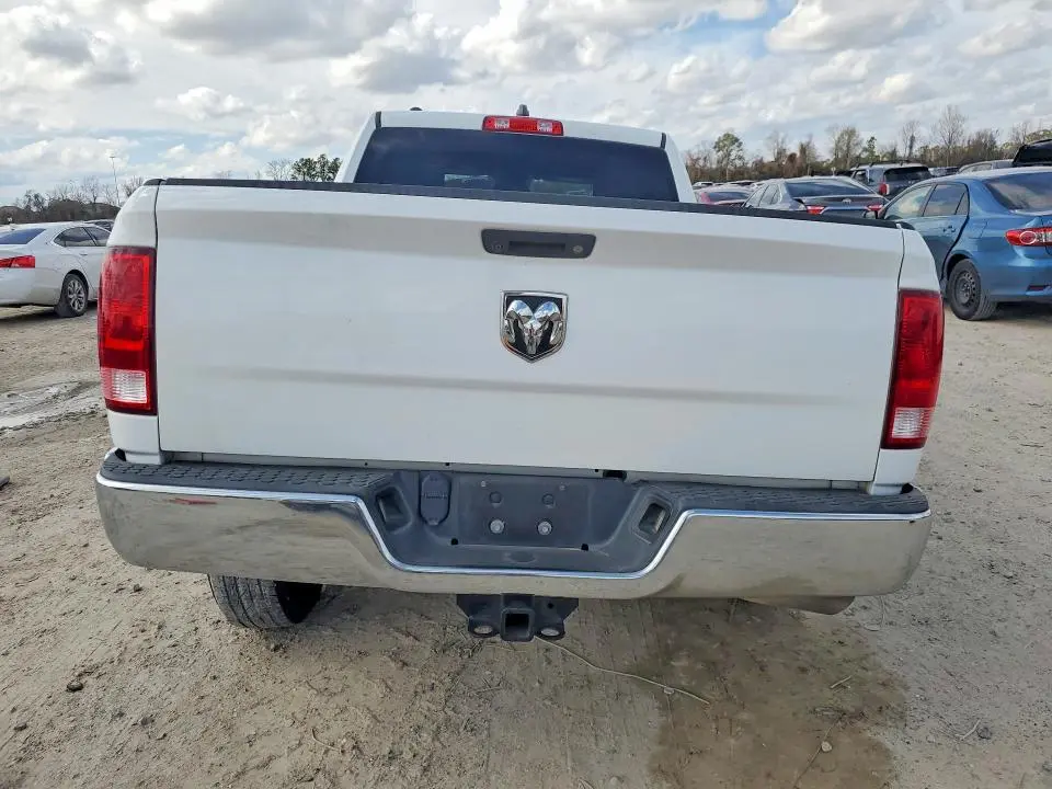 2016 RAM 1500 ST  