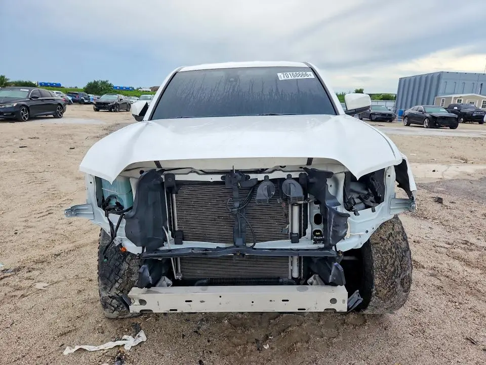 2023 TOYOTA TACOMA SR V6  