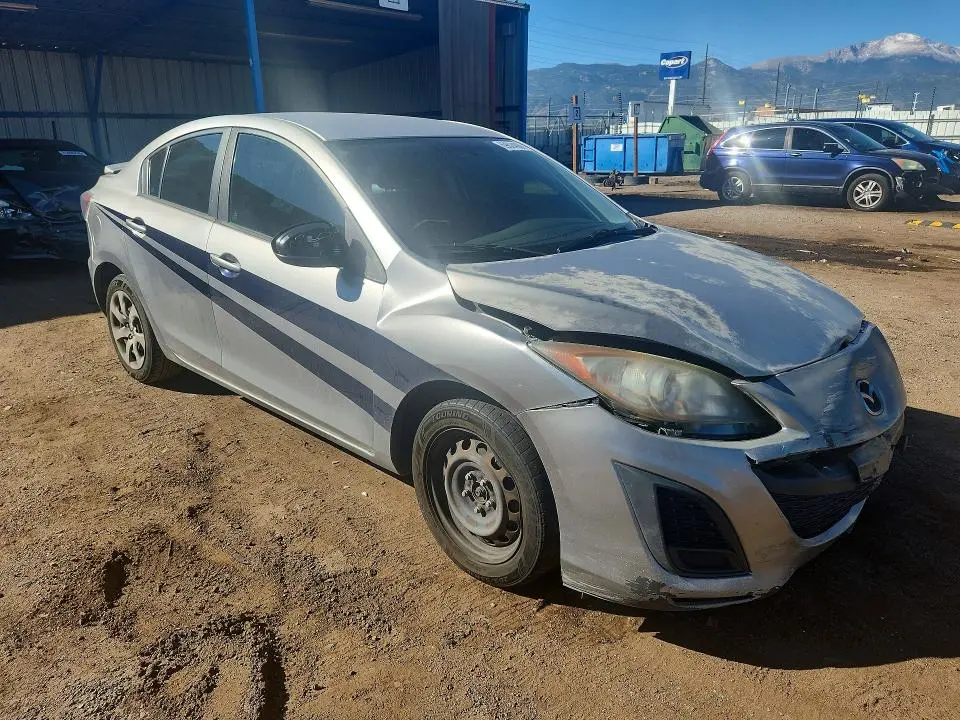 2011 MAZDA 3 I  