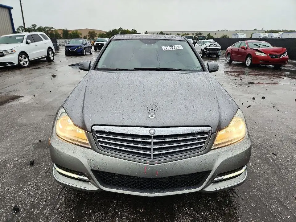 2013 MERCEDES-BENZ C 250  