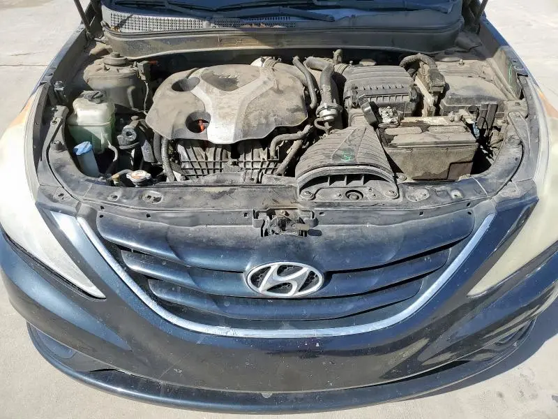 2014 HYUNDAI SONATA SE