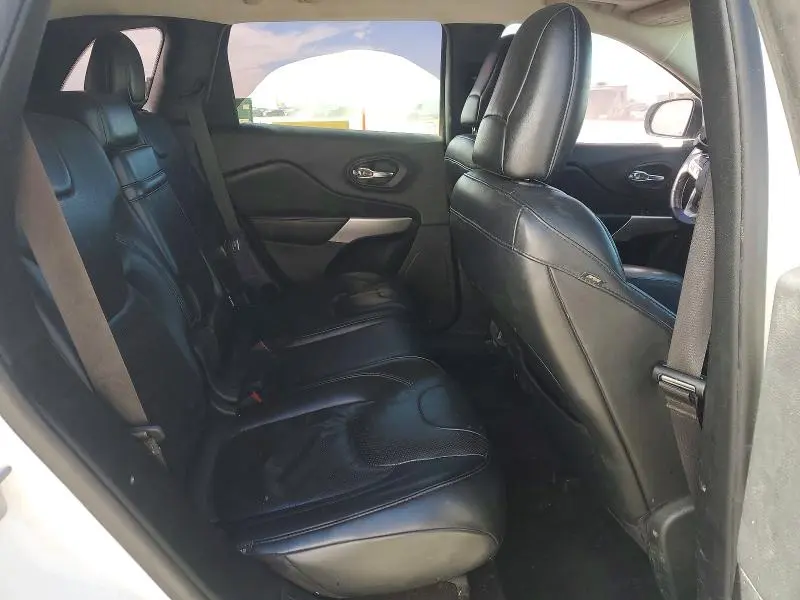 2017 JEEP CHEROKEE OVERLAND  