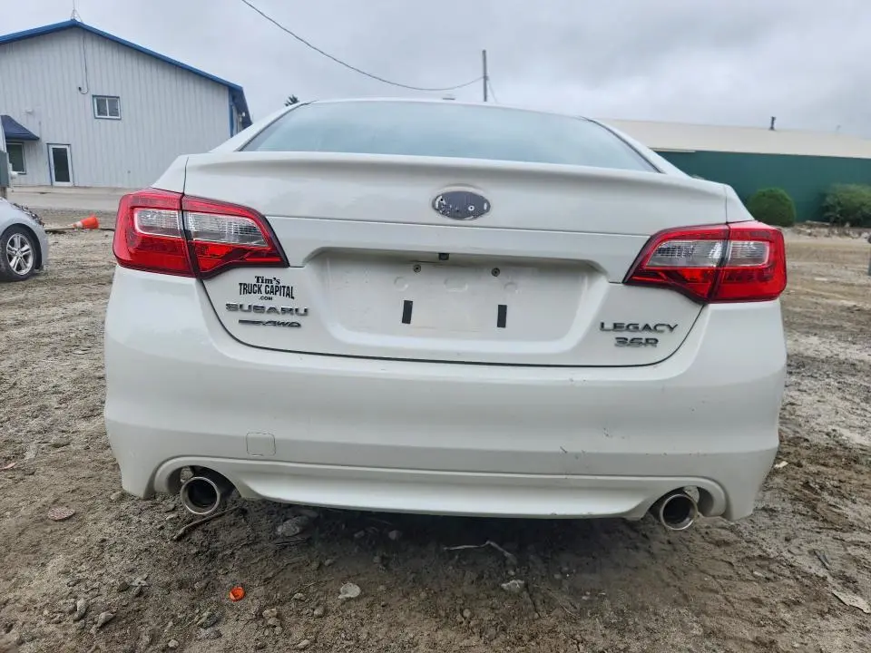 2015 SUBARU LEGACY 3.6R LIMITED  