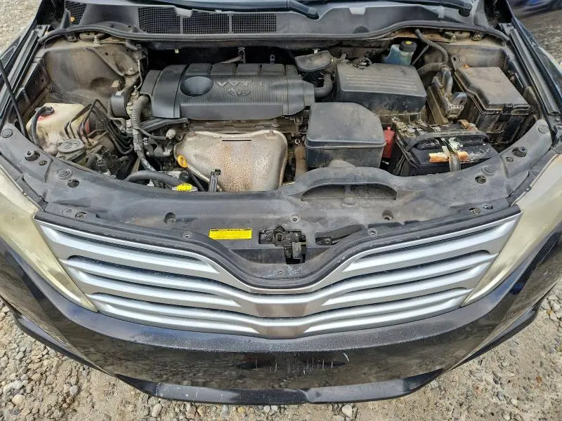 2012 TOYOTA VENZA LE  