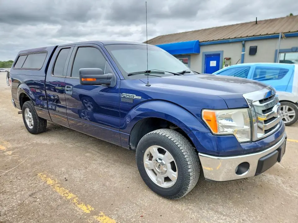 2010 FORD F150 SUPER CAB  