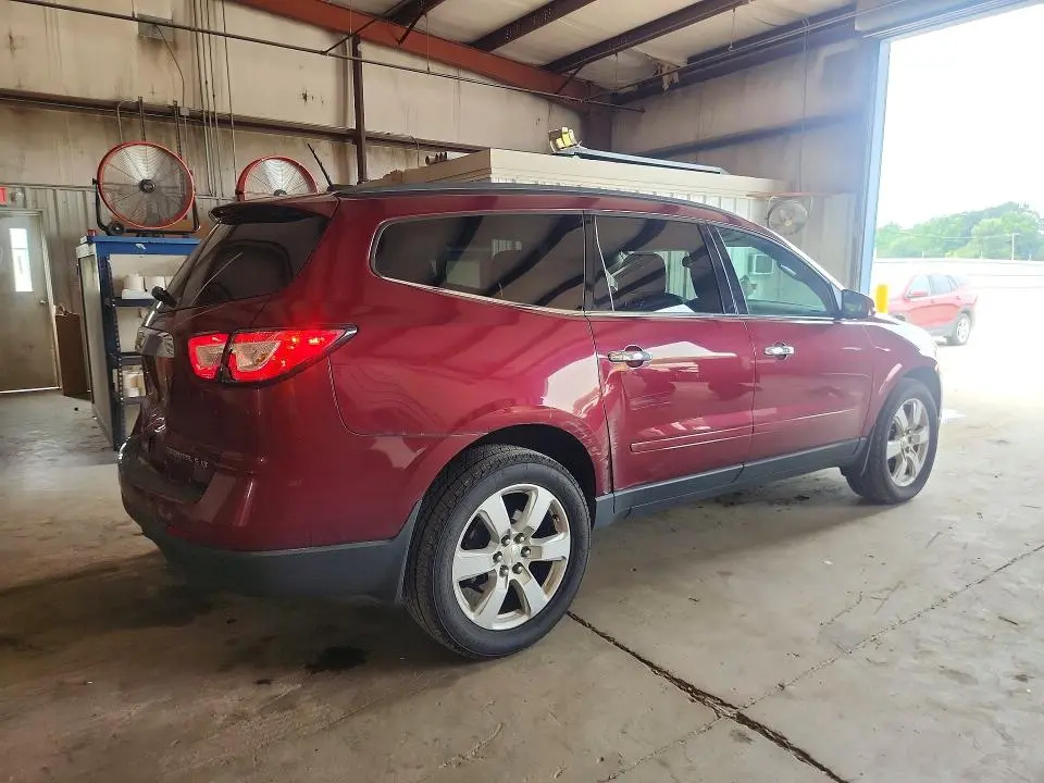 2016 CHEVROLET TRAVERSE LT  