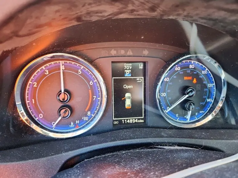 2018 TOYOTA COROLLA XSE  