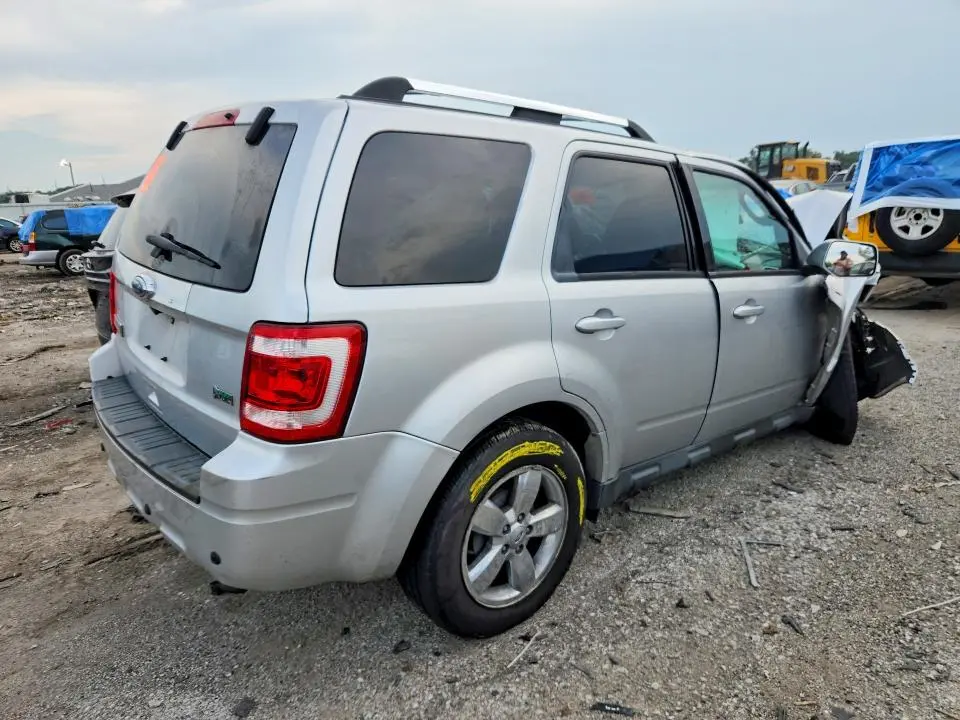 2010 FORD ESCAPE LIMITED  