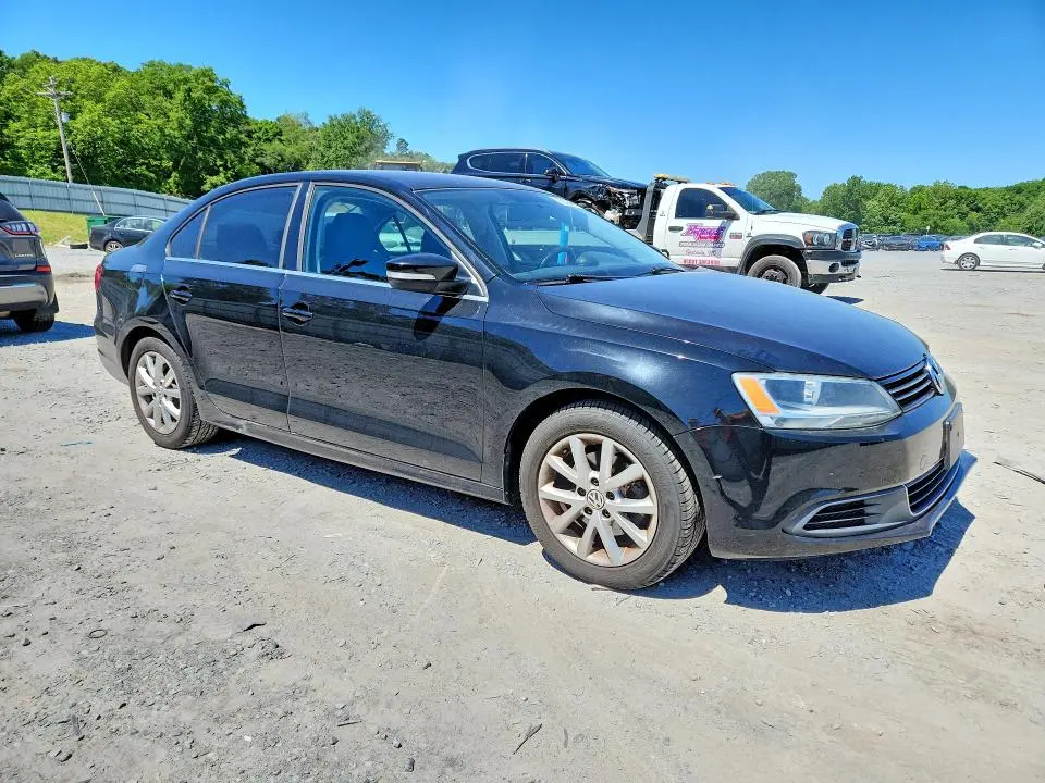 2014 VOLKSWAGEN JETTA   
