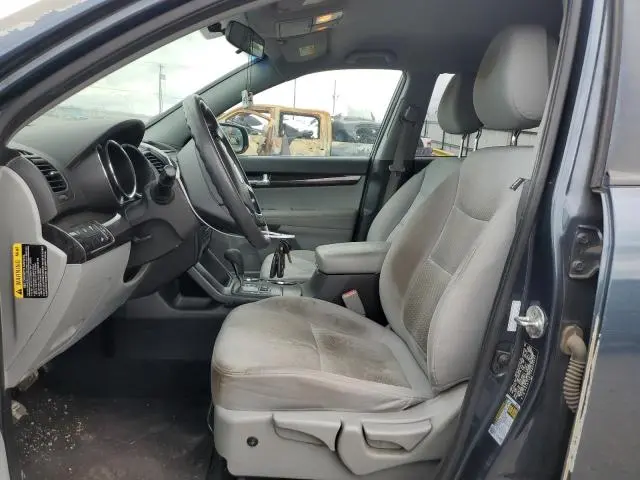 2011 KIA SORENTO BASE  