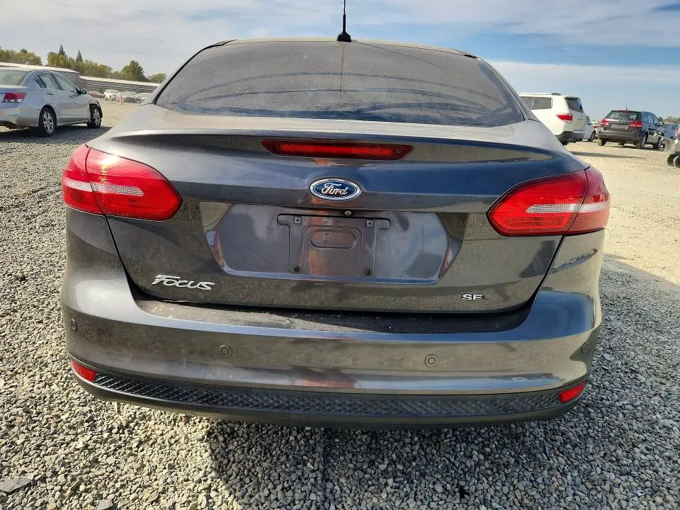 2017 FORD FOCUS SEL  