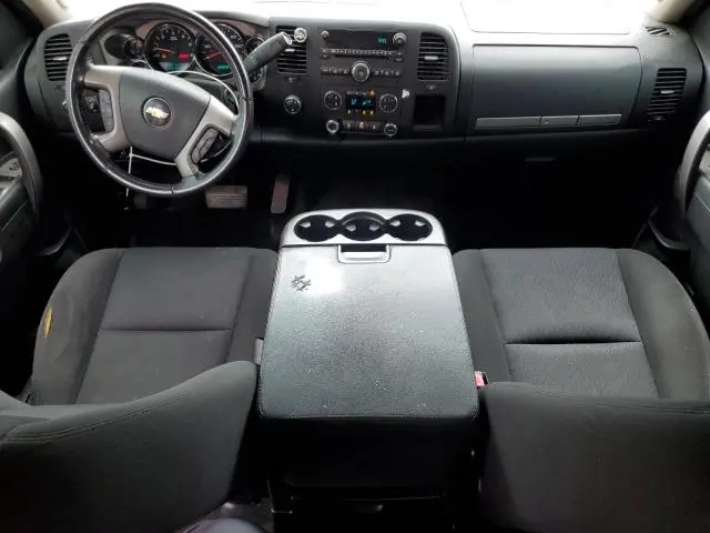 2011 CHEVROLET SILVERADO K1500 LT  