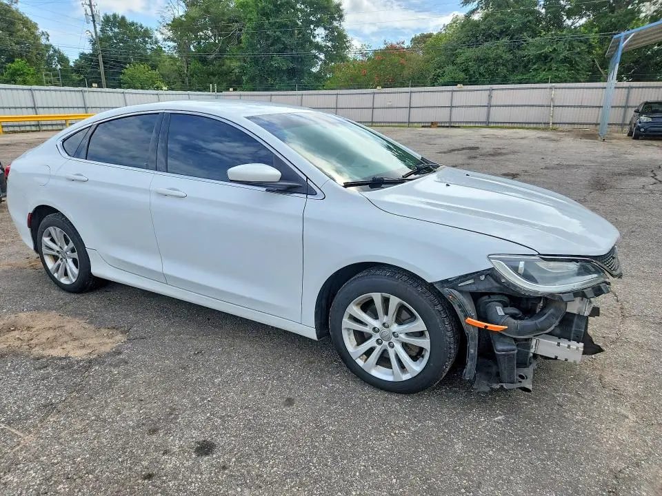 2016 CHRYSLER 200 LIMITED  