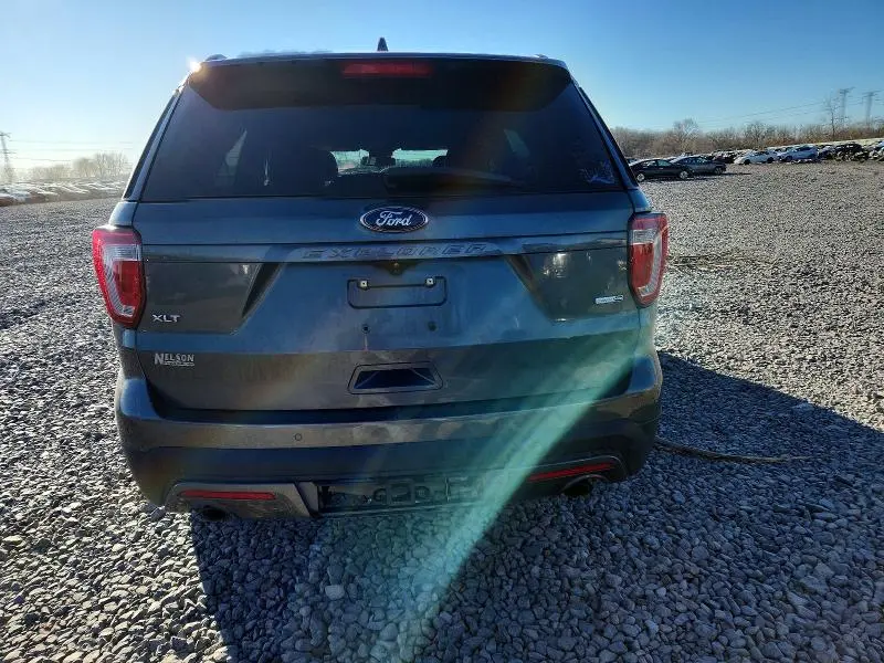 2017 FORD EXPLORER XLT  