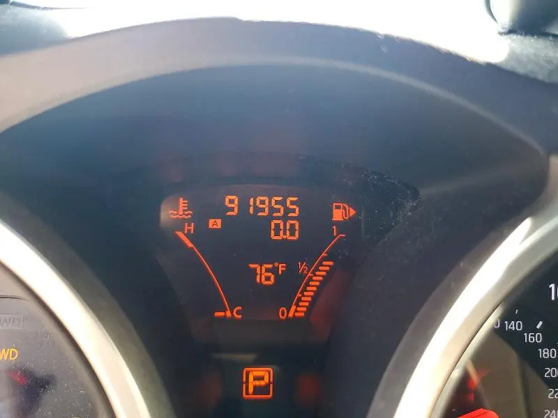 2011 NISSAN JUKE S  