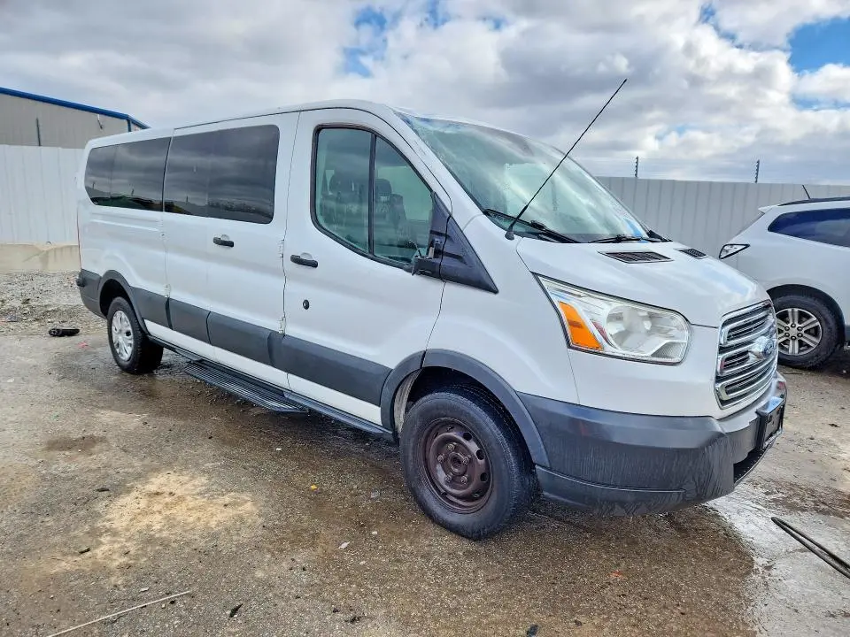 2015 FORD TRANSIT T-350  