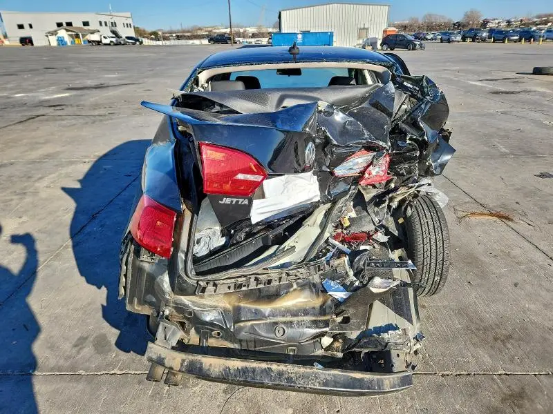 2012 VOLKSWAGEN JETTA SE  
