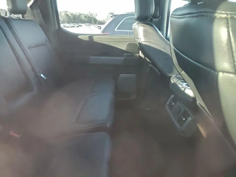 2024 FORD F150 LARIAT  