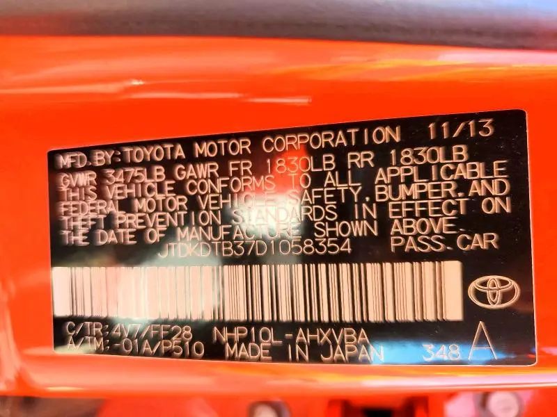 2013 TOYOTA PRIUS C TWO  