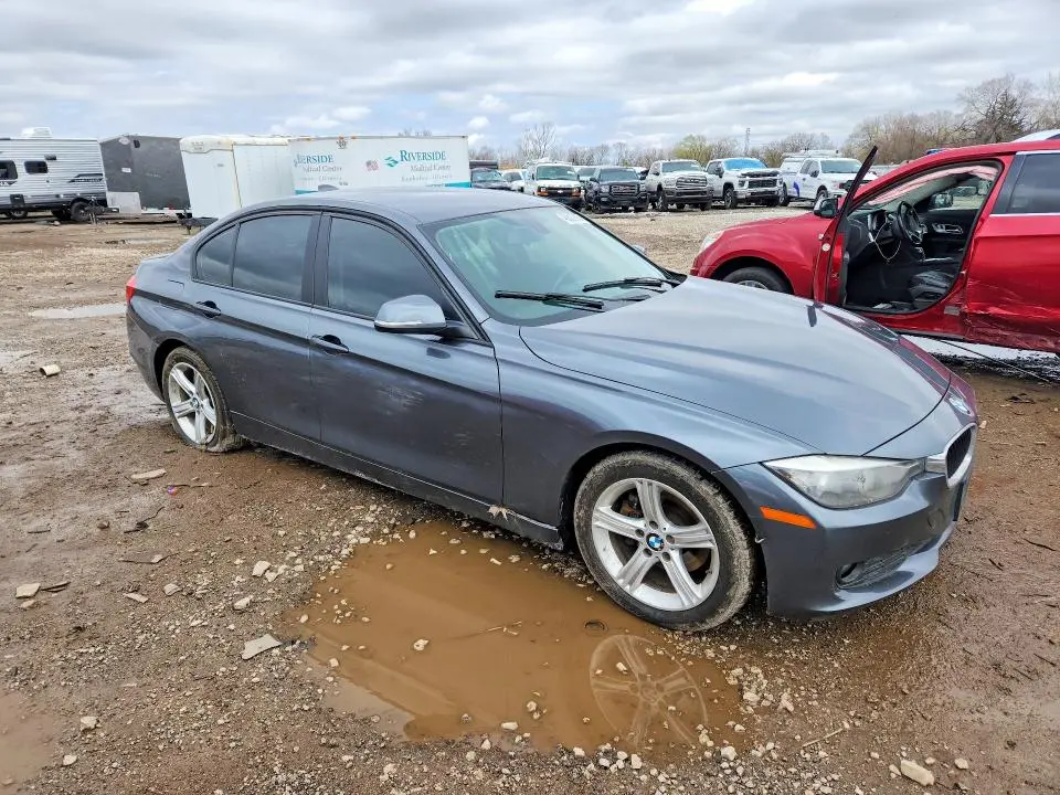 2013 BMW 320 I XDRIVE  