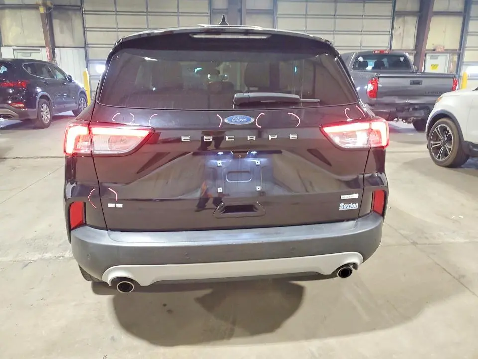 2020 FORD ESCAPE SE  