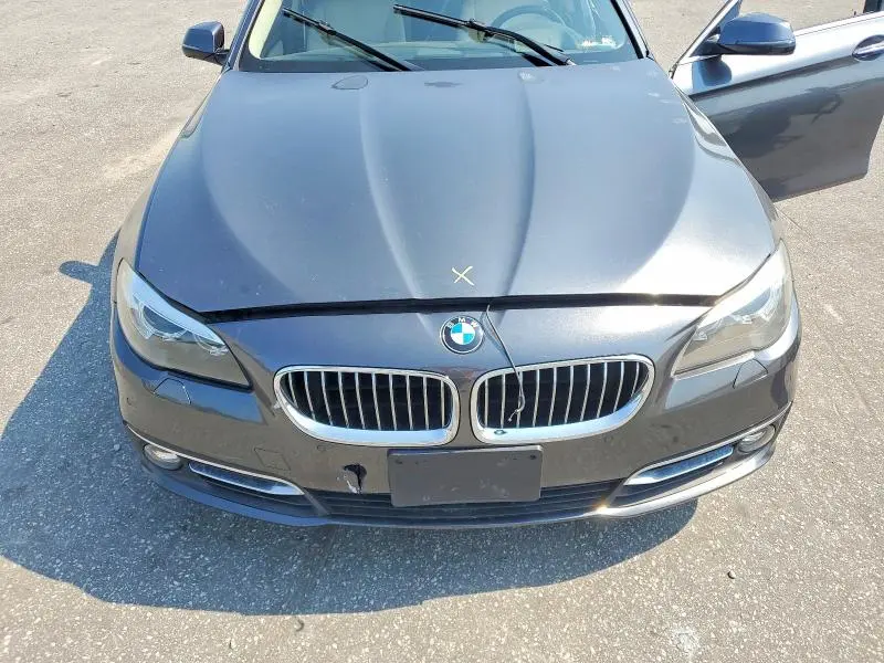 2016 BMW 528 XI  