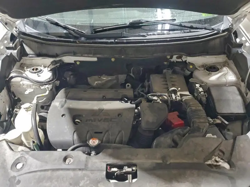 2016 MITSUBISHI OUTLANDER SPORT ES  