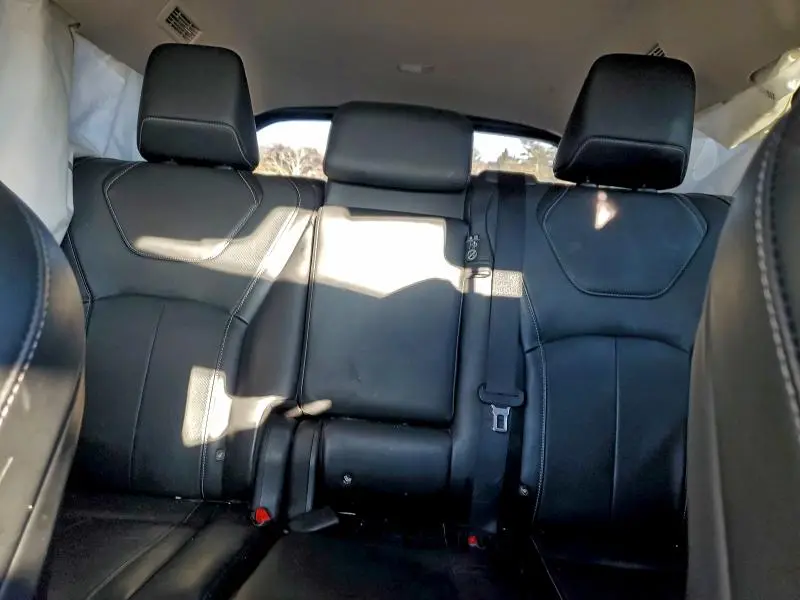 2022 INFINITI QX60 LUXE  