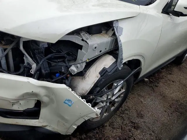 2019 NISSAN ROGUE S  