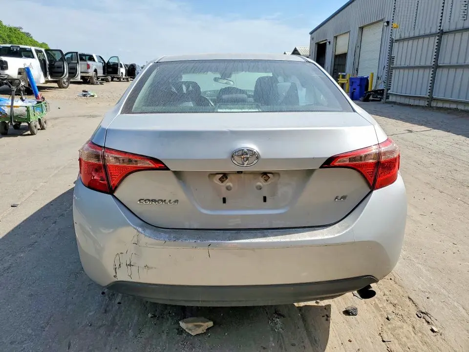 2018 TOYOTA COROLLA LE  