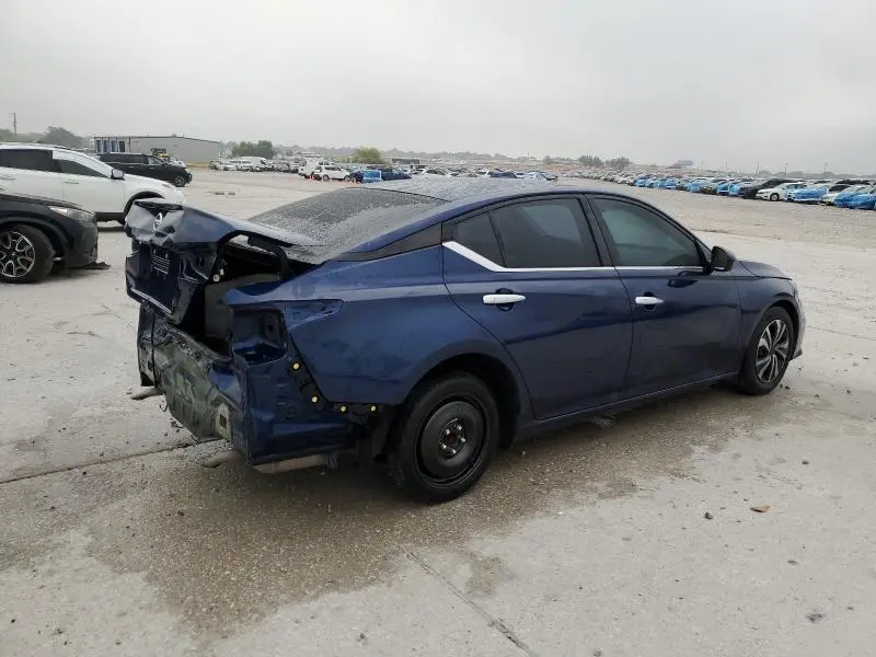 2022 NISSAN ALTIMA S  