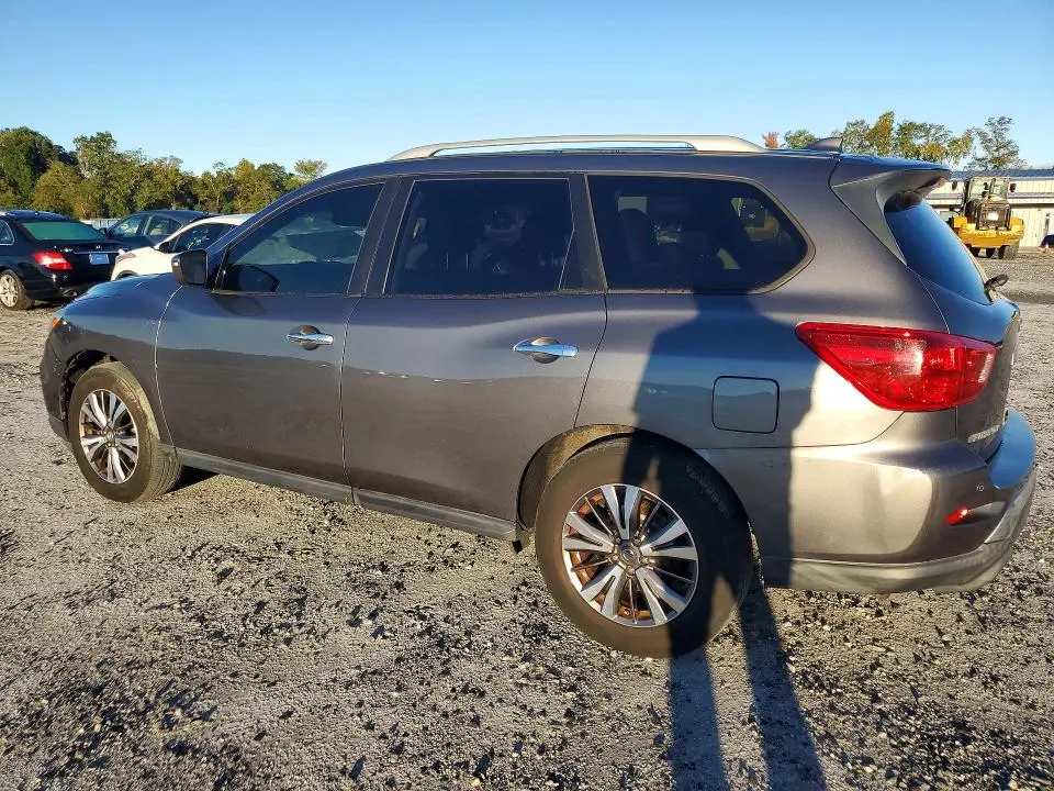 2019 NISSAN PATHFINDER SV  