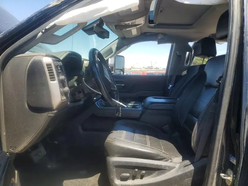 2017 GMC SIERRA K2500 DENALI  