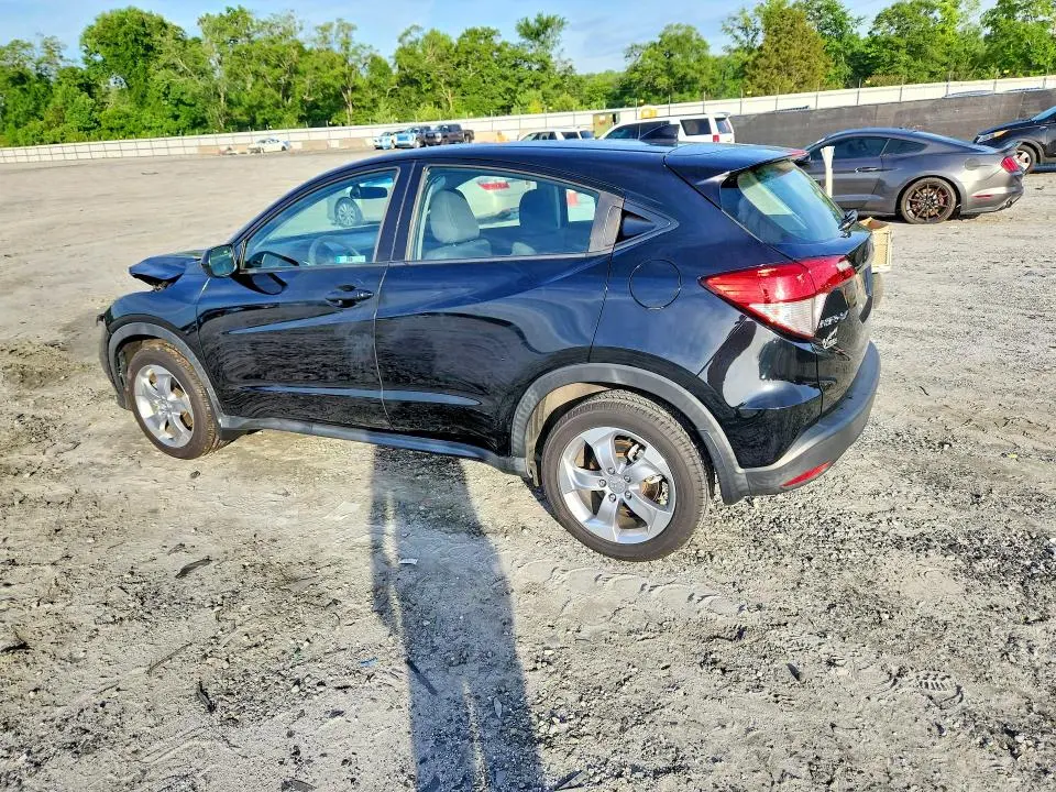 2021 HONDA HR-V LX  