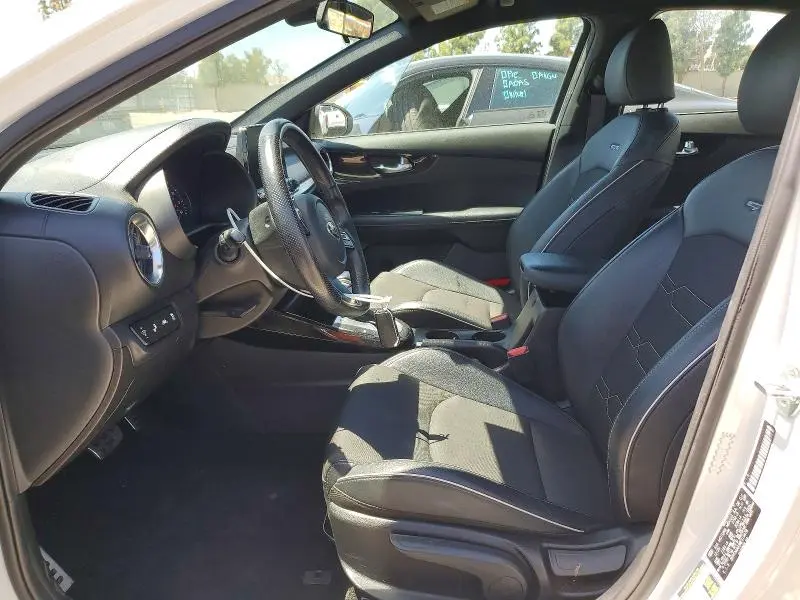 2021 KIA FORTE GT LINE  