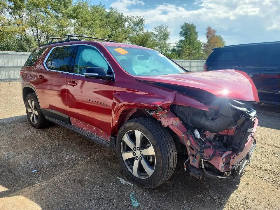 2019 CHEVROLET TRAVERSE LT  