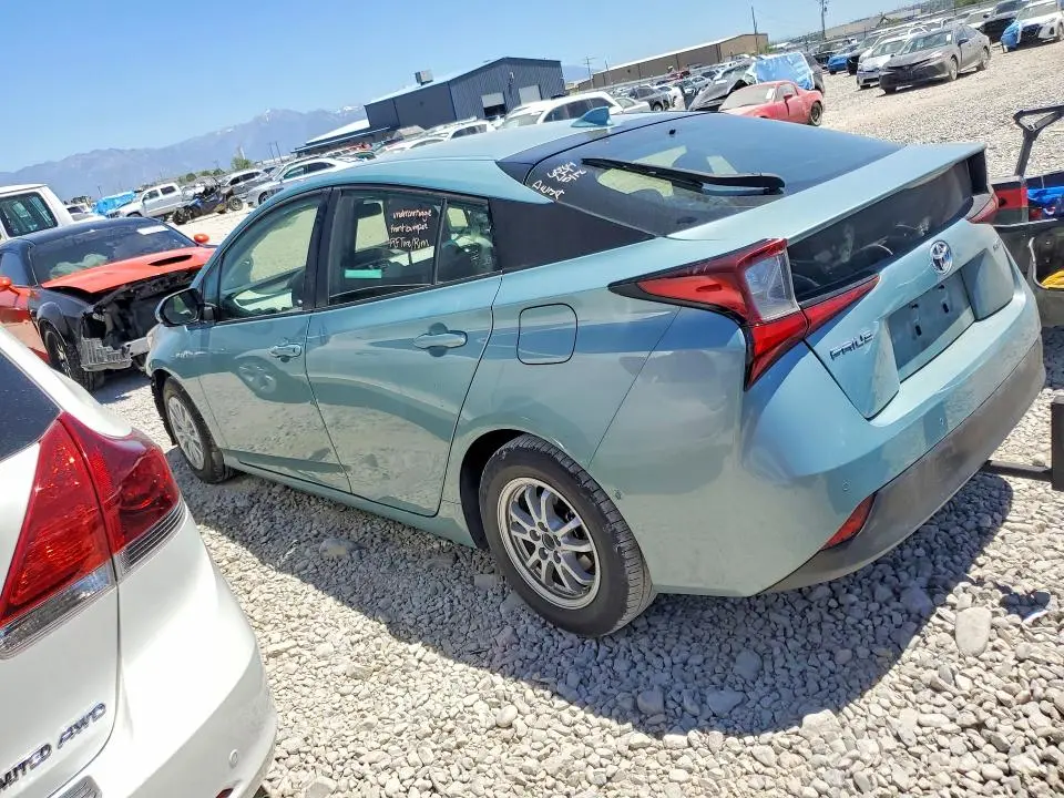 2019 TOYOTA PRIUS LE  