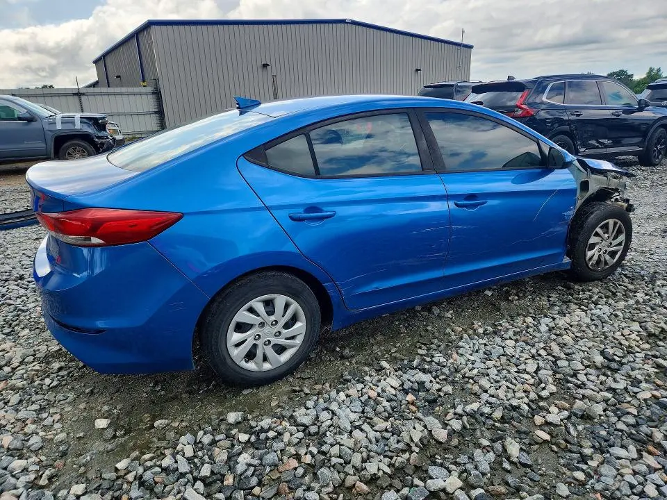 2017 HYUNDAI ELANTRA SE  