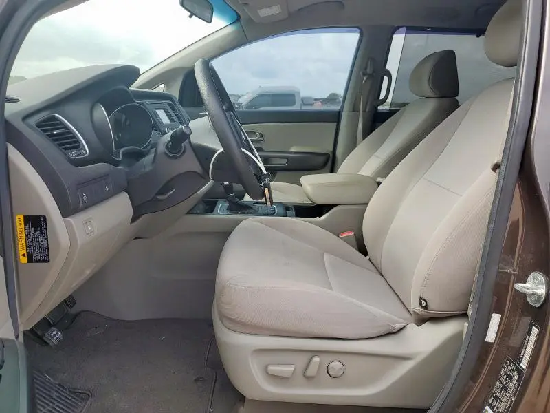 2015 KIA SEDONA LX