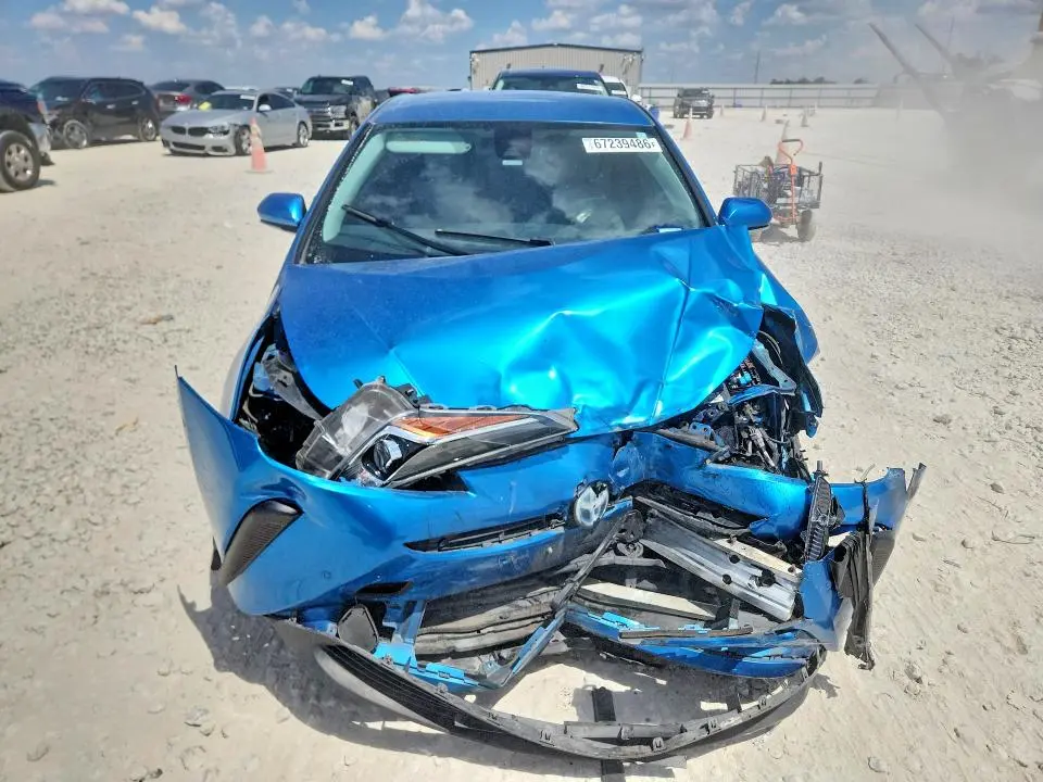 2020 TOYOTA PRIUS LE  