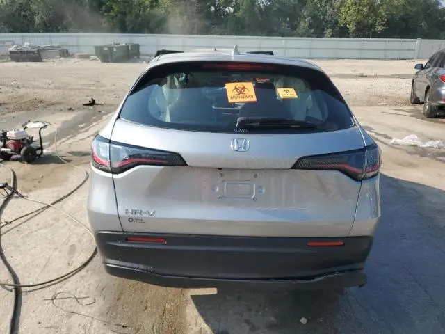 2024 HONDA HR-V LX  