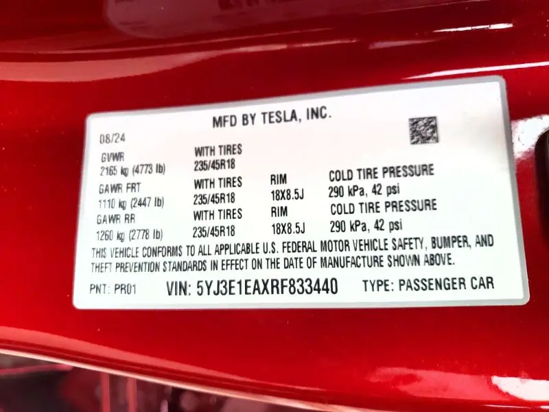 2024 TESLA MODEL 3   