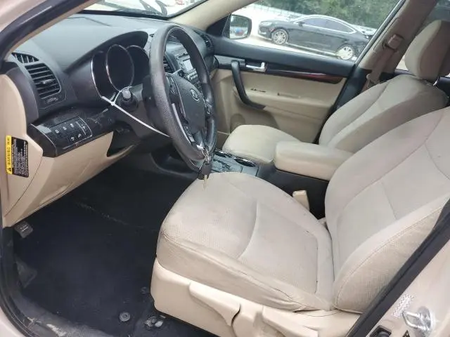 2011 KIA SORENTO BASE  